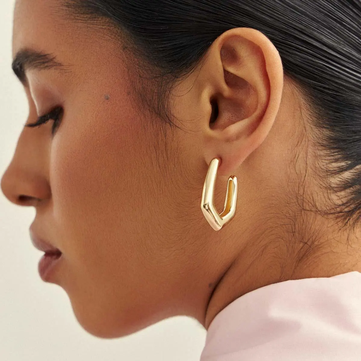 Argola Bárbara banhada a Ouro 18k