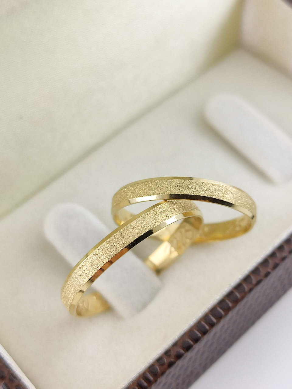 Aliança ouro 18k, 3mm, 5g