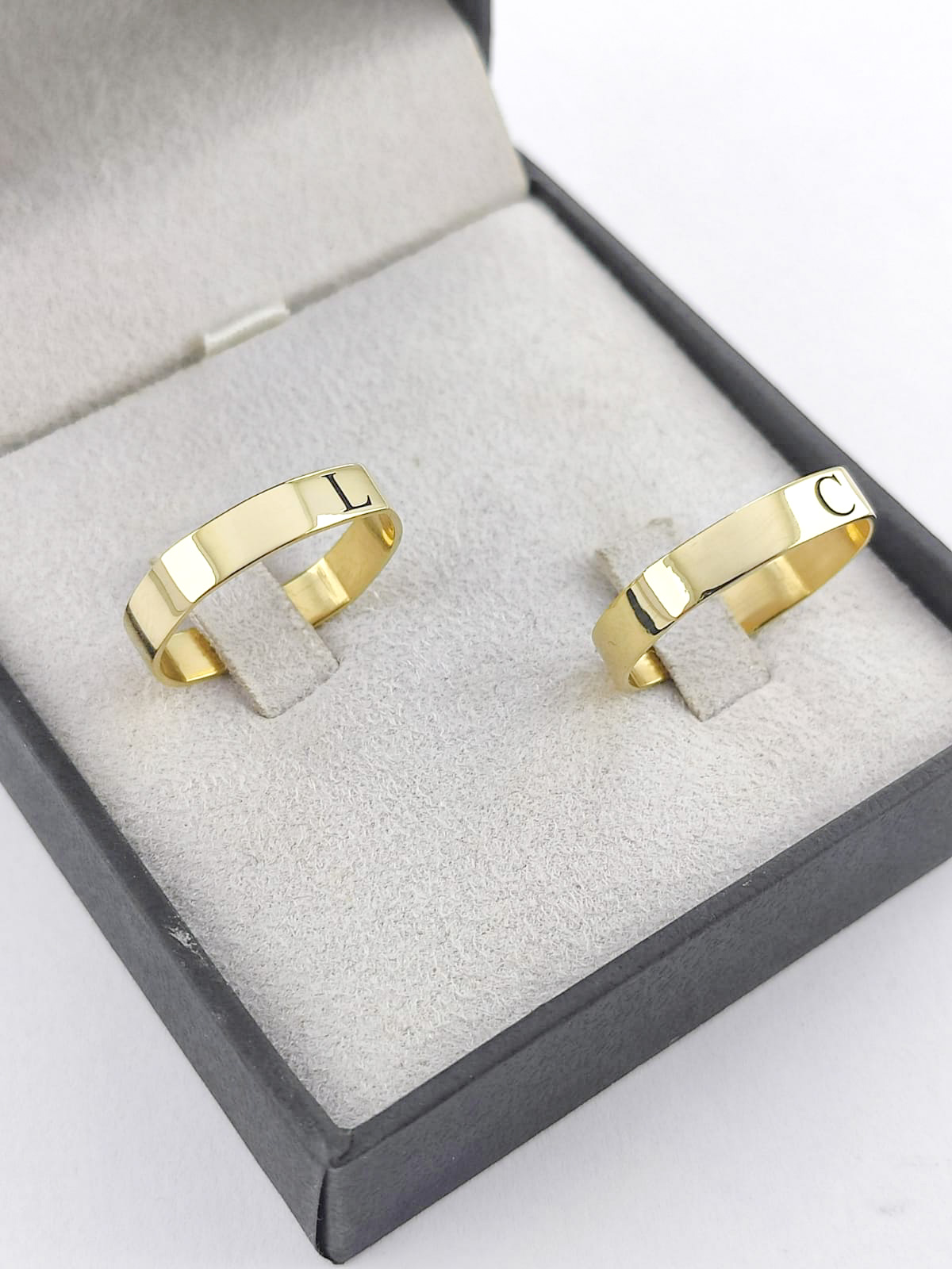 Aliança ouro 18k, 4mm, 6g