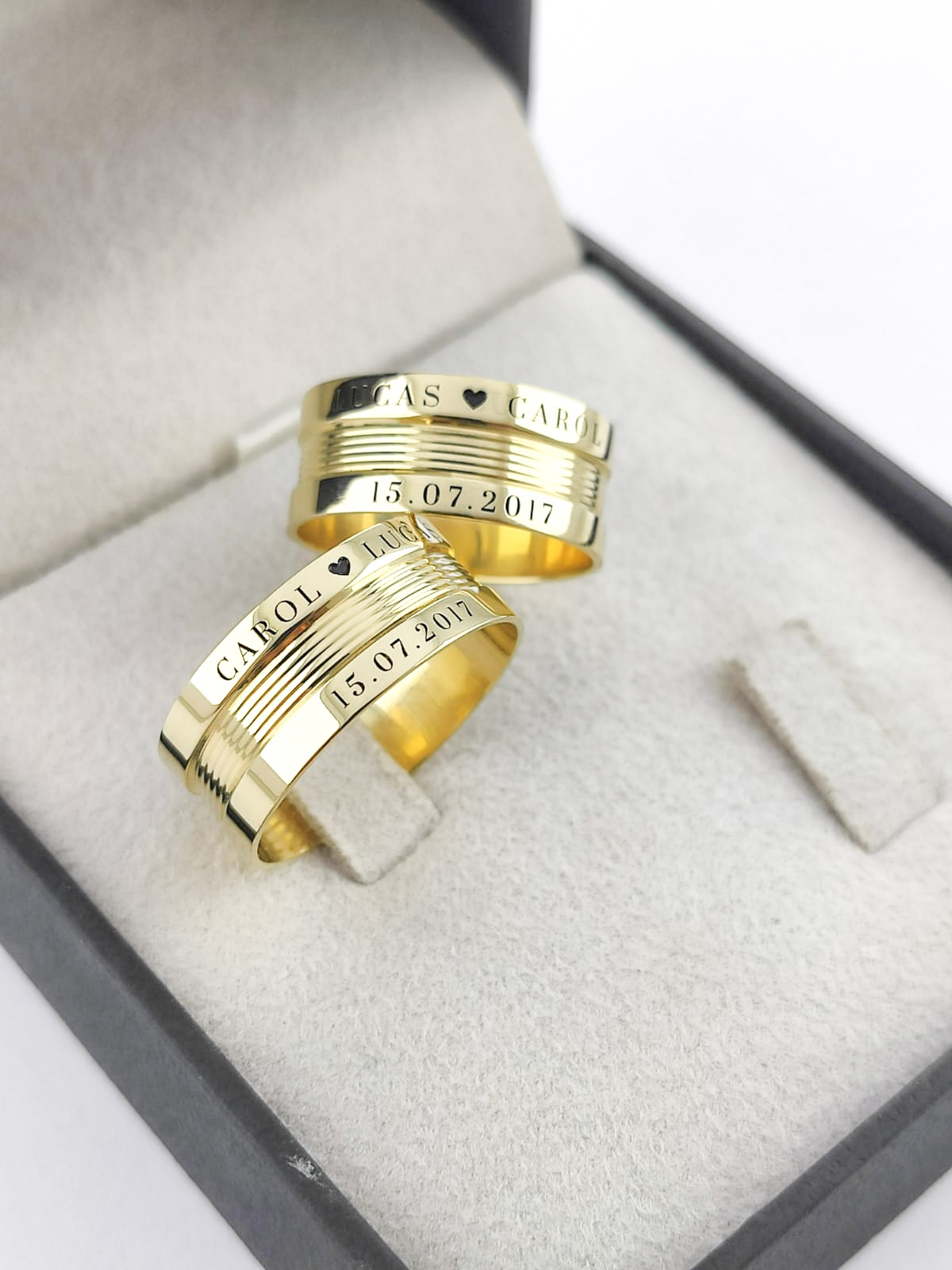 Aliança ouro 18k, 8mm, 18g