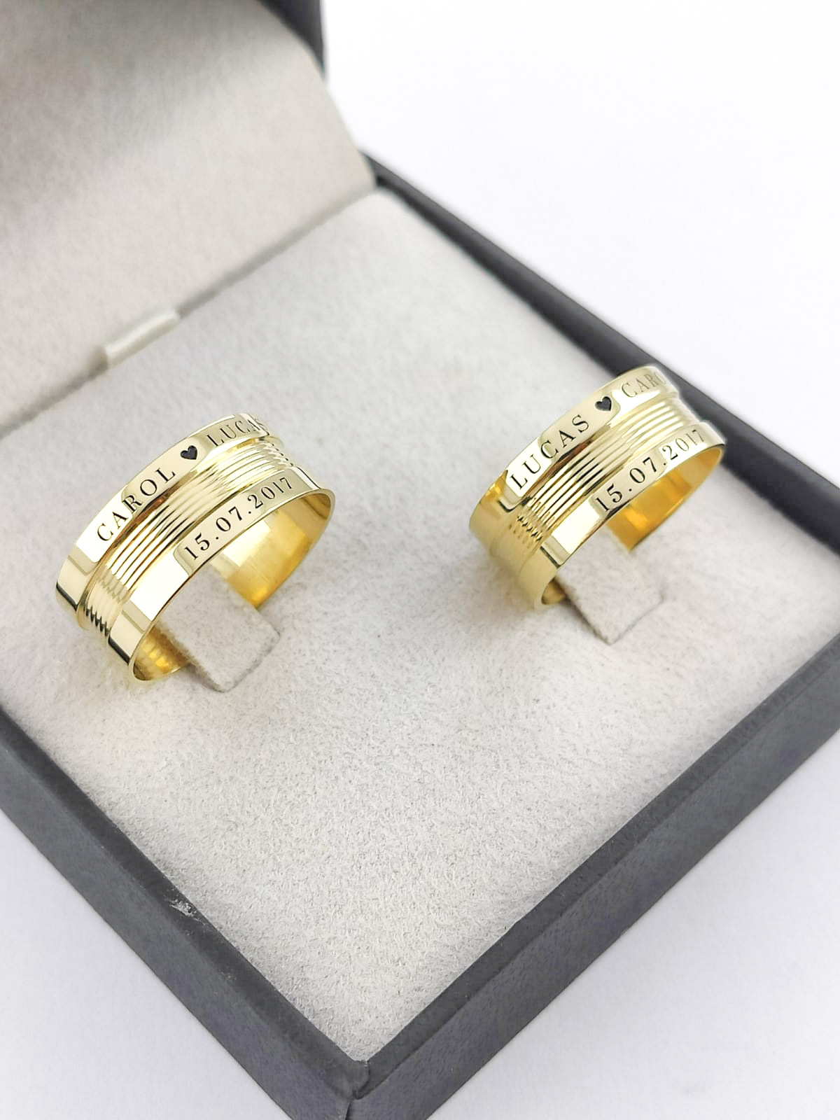 Aliança ouro 18k, 8mm, 18g