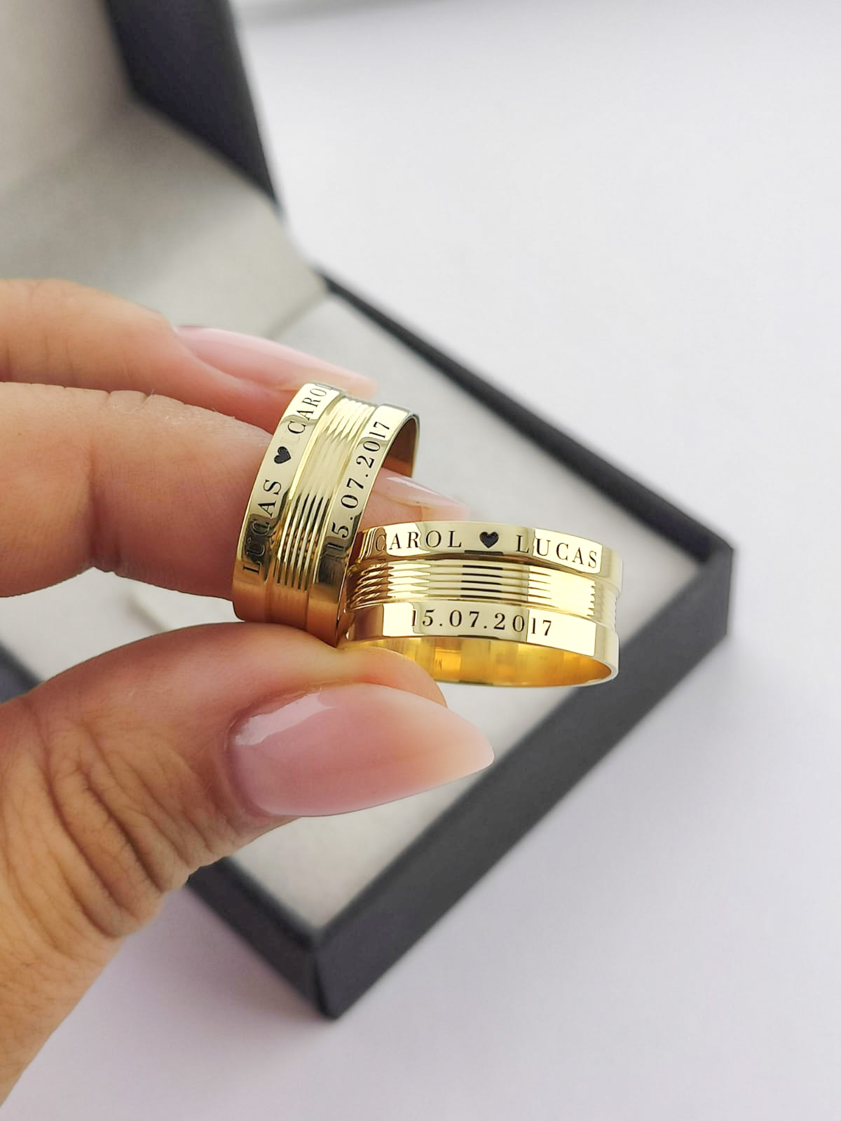 Aliança ouro 18k, 8mm, 18g