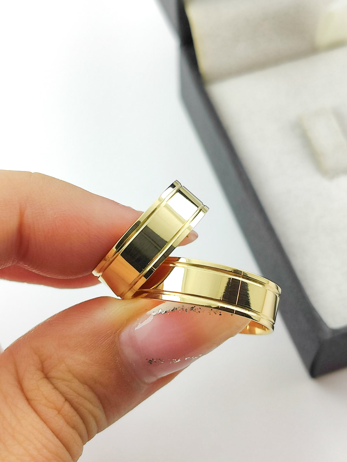Aliança ouro 18k, 6mm, 10g