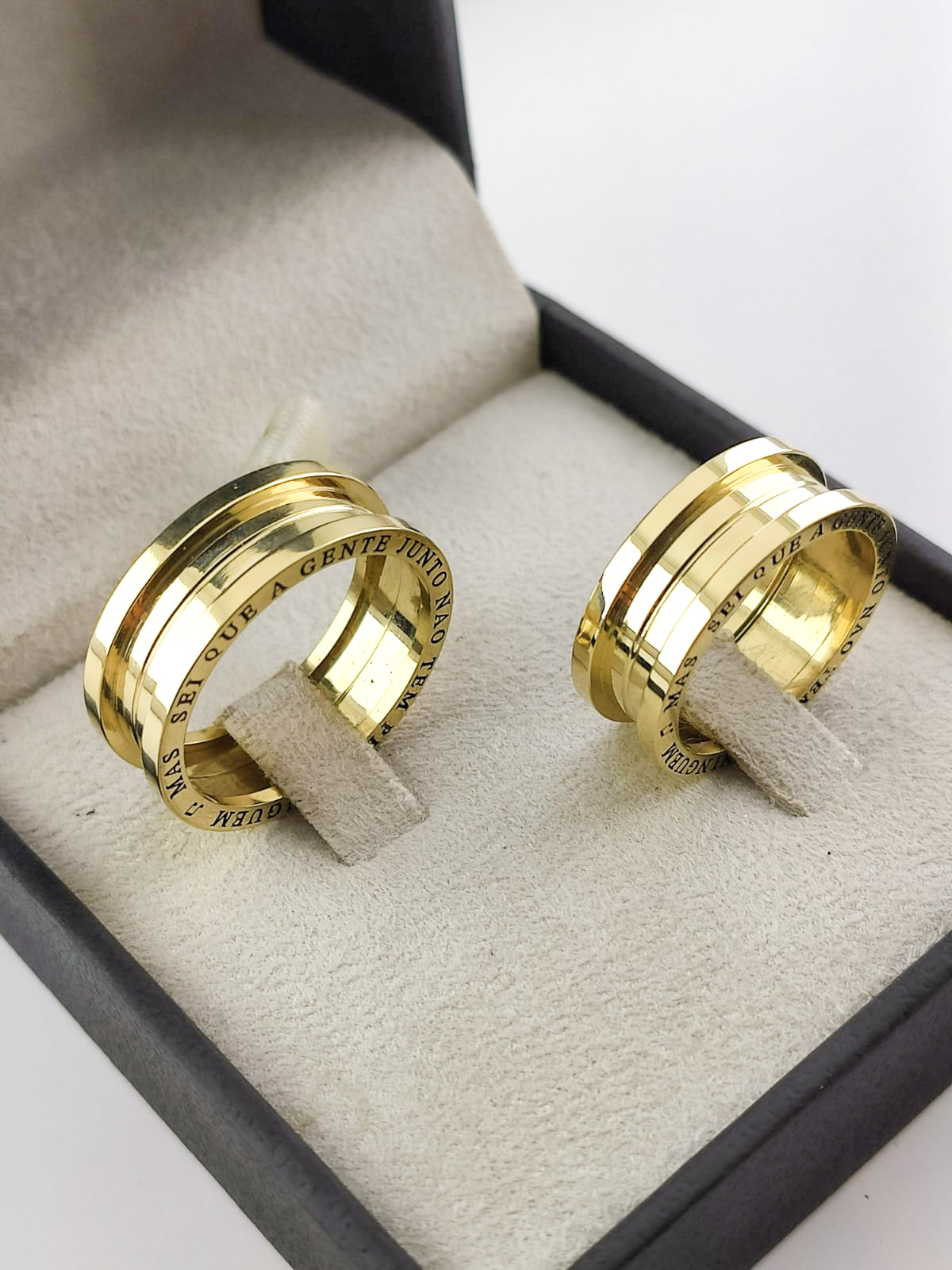 Aliança ouro 18k, 8mm, 18g