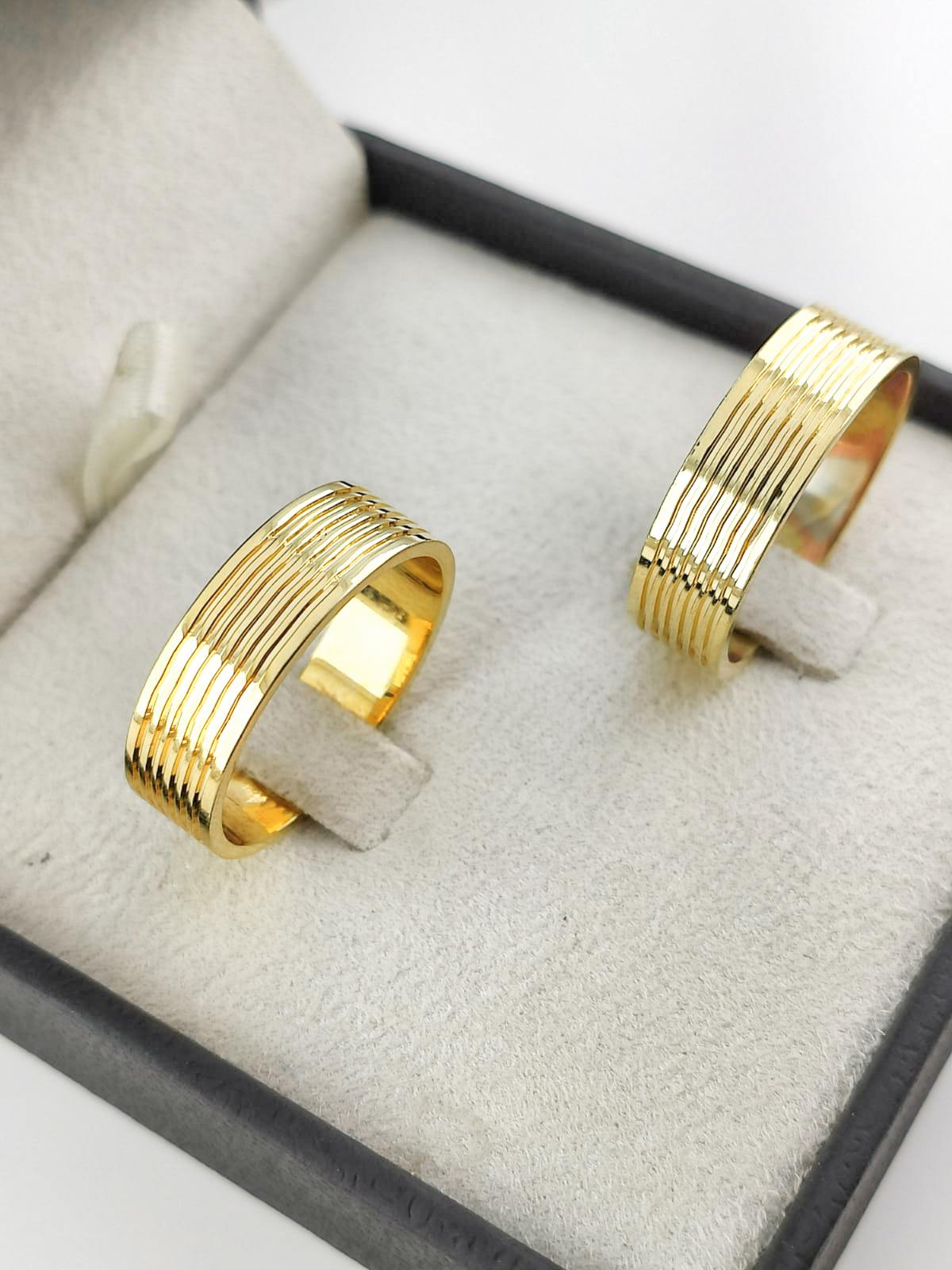 Aliança ouro 18k, 7mm, 14g